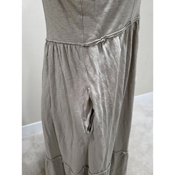 Casual Sleeveless V-Neck Tiered Maxi Dress With Adjustable Straps In Light Olive - Picture 3 of 8